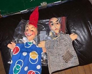 PLL #243- Pair of Vintage Kersa German Made Hand Puppets @ $15 for both