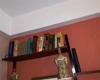 PLL # 282
Decorative Lot - Make an Offer