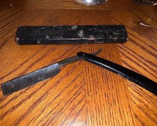 PLL # 306 A.W. Wadsworth & Son XLNT-" Germany" Straight Razor & Box @ $ 10