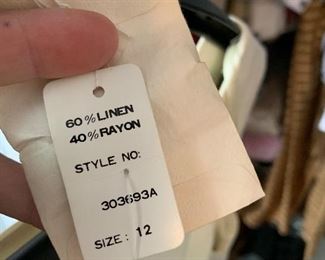 PLL#556 CLOTHING- $1-$25