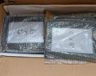 PLL #538 BRAND NEW PICTURE FRAMES @ $2 EA