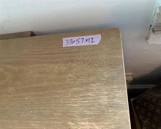 PLL# 691 - FIVE PIECE Sligh Furniture Bedroom Bed Frame (33" x 57" 12") with Long Dresser & Two Nightstands (30" x 21" x 18") @ ALL $250