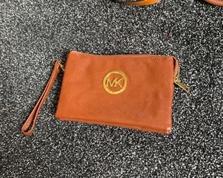 PLL# 574MK Wristlet $5