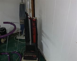 PLL#601 - Vacuum @ $35