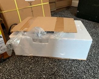 PLL#644 Standing Floor Lamp - New In Box @ $25