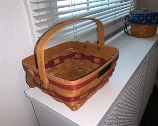 PPL#700 - Longaberger Basket - Christmas Collection 93' Bayberry Basket @ $20