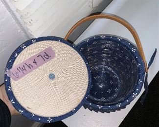 PPL# 701 - Longaberger Basket - (6 1/4" x 7"d) @ $20