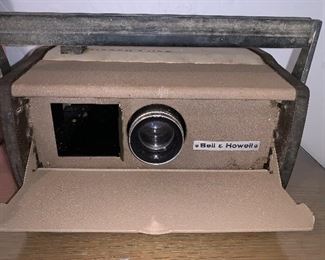 PLL#707 Vintage Bell & Howell Explorer 744 Automatic Slide Projector @ $30
