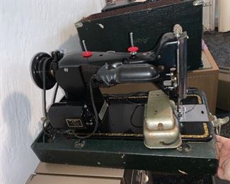 PLL# 709 Pfaff Sewing machine @ $150