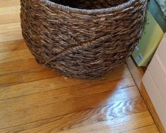 PLL #503 WASTE BASKET @ $5
