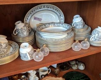 PLL #516 - WEDGEWOOD "FLORENTINE" @ $300 ALL