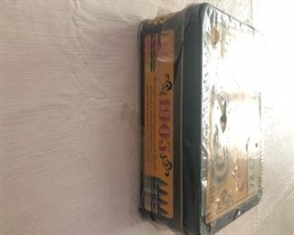 PLL #722 - Antique Crayola Collector’s crayons 72 crayons @ $8