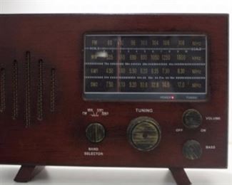 Description: $60 VINTAGE VERANDAH STYLE OF ANTIQUE RADIO #HE1003 120V 60Hz POWER 7W
Size/Dimensions: 11 1/2" X 8" X 4 1/2"
Maker/Model: VINTAGE VERANDAH