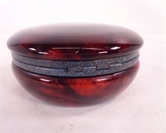 $15 Hand Carved Alabaster Round Trinket Box Italy
SIZE/DIMENSIONS (Approximate):
5x5x3