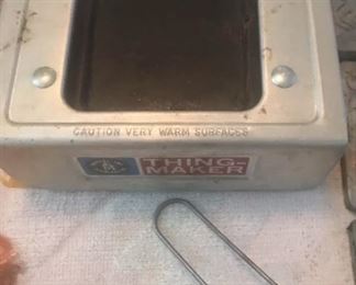 Vintage 60’s Mattel ThingMaker Creepy Crawler - Bugs-Made Bugs ( LOOK ). Plugged in and works.