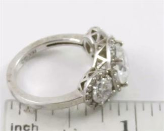 Sterling Silver Vintage 925 Engagement White Stone Ring Sz 6 (4.4g)
Weight: 4.4 grams
Metal: 925 parts per 1000, Sterling Silver
Stones: White Stone
Ring style: Engagement
Ring size: 6