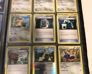 HUGE LOT OF POKEMON CARDS WITH A BINDER 90 CARD LOT