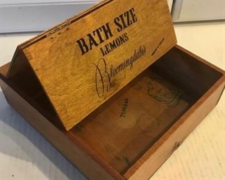 Vintage 1950’s Bloomingdales Store Display Box