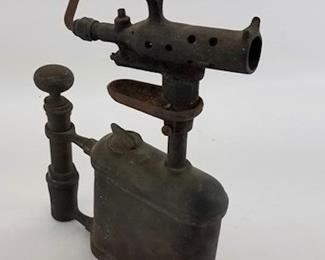 Title: Antique Blowtorch (Early 1900's) Length (in.) : 7 in Width (in.) : 1.5 in Height (in): : 10.50 in