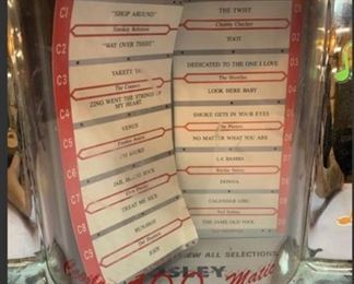 THOMAS COLLECTOR'S EDITION RADIO