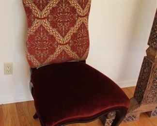 Set 8 (2 arm) dining chairs
