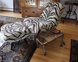 Slipper chair & ottoman zebra print