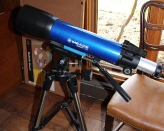 Meade Telescope Infinity 102