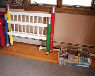 Pencil twin bed