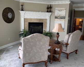 BEAUTIFUL FURNITURE AND HOME DECORATIONS