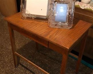 Small desk