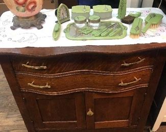 Oak washstand 