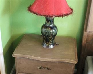Vintage end table-lamp