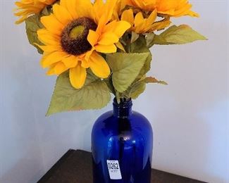 Lot #262 - Flowers In Vase - $10