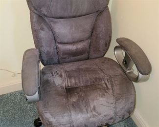 Lot #321 - Office Chair - $20
