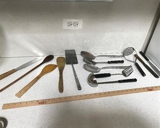 Set of utensils $7.00  