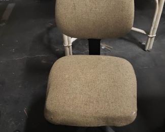 Brown tweed fabric padded seat & back armless office chair