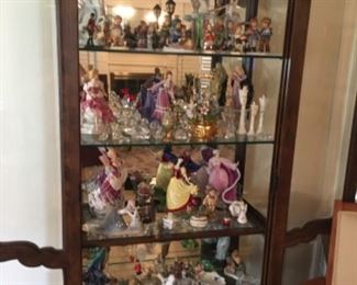 Lighted Display Cabinet