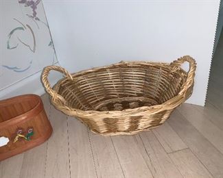 Photo Inv #138  Basket - $5