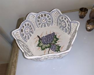 Photo Inv #177  Bowl - $10