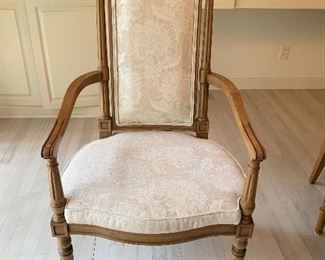 Photo Inv #237- Dining Table & Chairs - $450