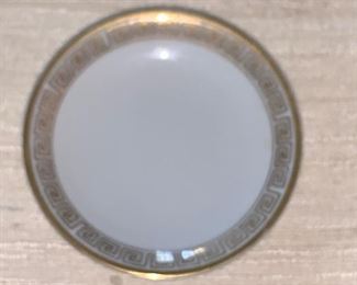 Photo Inv #251- Decorative Plate - $5