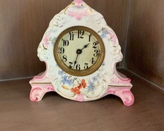 Photo Inv #276 - Clock in Porcelain Case - $25