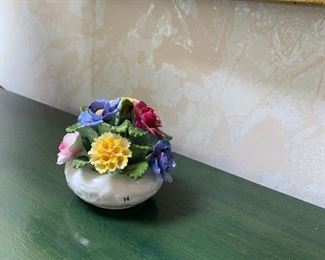 Photo Inv #27 Ainsley Porcelain Bouquet - $20 