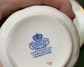 Photo Inv #27 Ainsley Porcelain Bouquet - $20 - Mark 