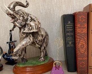 Photo Inv #320 -Books and Decorative Pieces - Make an Offer 