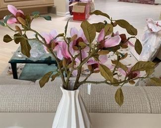 Photo Inv #332 -Vase with Silk Flowers - $10 