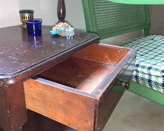 Photo Inv #372 - Small Stand - $40 