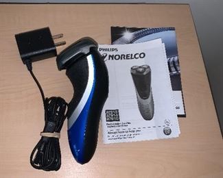 Photo Inv #376 - Norelco- $10 