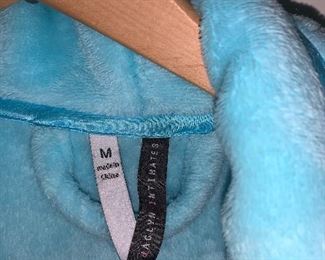 Photo Inv #427 Clothing  $1-$10 Petite Sizes 0-4 