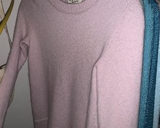 Photo Inv #442 Ladies Clothing $1-$10 